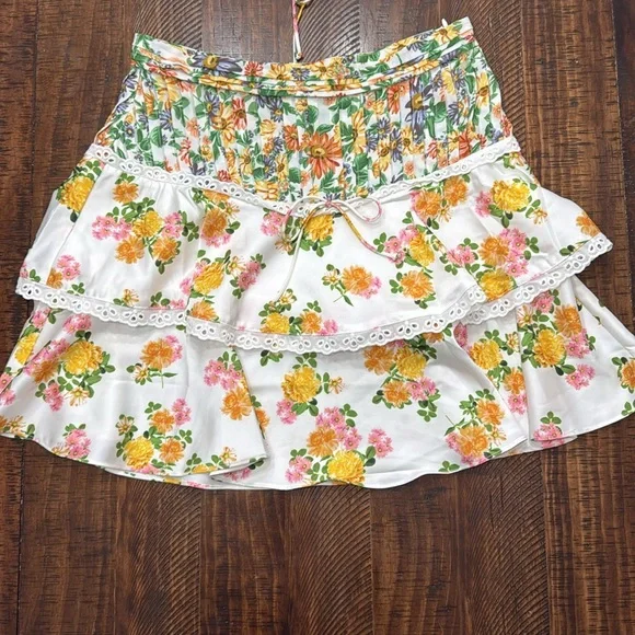 FOR LOVE AND LEMONS Rosalyn Crop Top & Mini Skirt Set - Picture 11 of 16